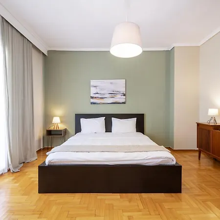 Houseloft White Tower Echo Apartman