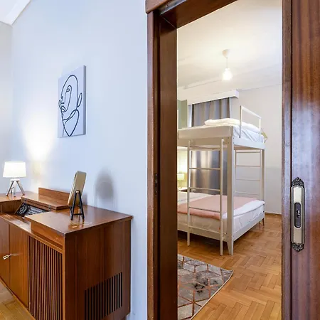 Houseloft White Tower Echo Apartman